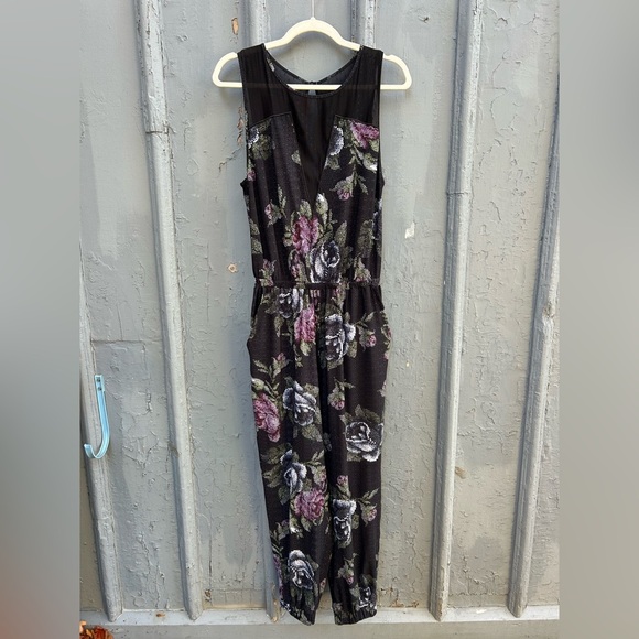 Lululemon Party Onsie, size approx 8 - Picture 2 of 9